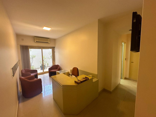 Consultorio Odontologico En Venta En Monte Castro