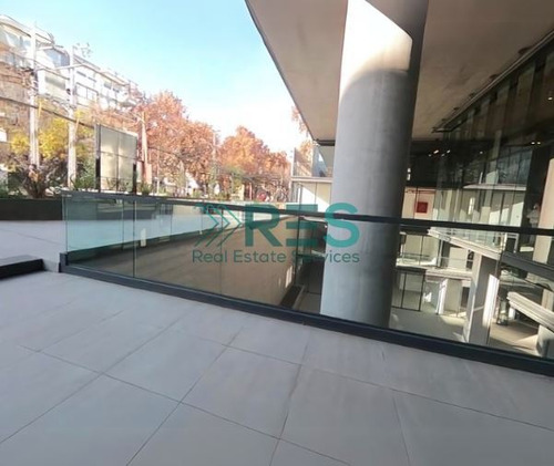 Local Comercial En Arriendo En Providencia