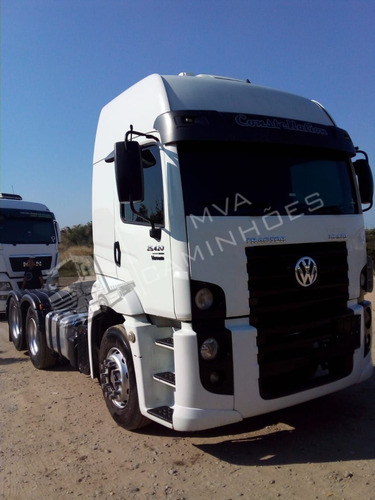 Imagem 5 de 15 de Caminhão Volkswagen Constellation 25-420 6x2t