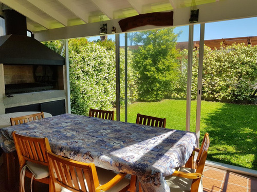 Imagen 9 de 15 de Casa En Venta - Victoria - San Fernando