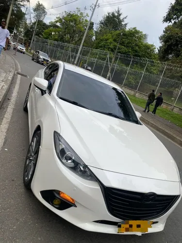 Mazda 3 2.0 Touring
