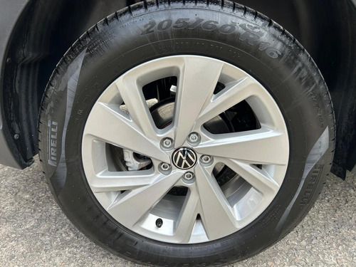 Volkswagen Nivus 1.0 200 TSI TOTAL FLEX COMFORTLINE AUTOMÁTICO