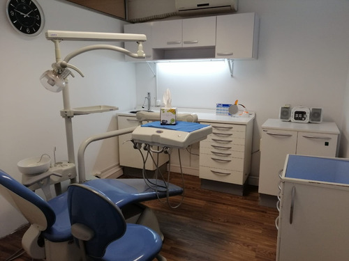 Dentista - Ortodoncia/brackets - Implantes Dentales