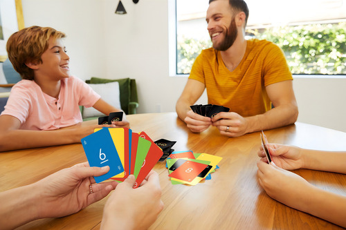 Juego De Cartas Uno Minimalista De 2 A 10 Jugadores