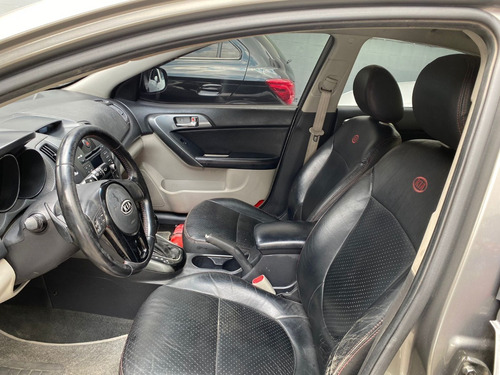 Imagem 10 de 14 de Kia Cerato Sx3 1.6 Automático - Top Linha