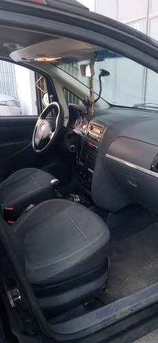 Fiat Idea 2011 1.4 Attractive Flex 5p
