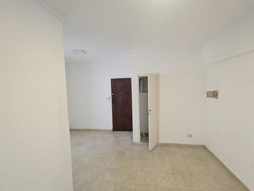 Ph En Venta - 2 Dormitorios 1 Baño - 64mts2 - La Plata