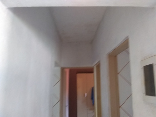 Casa Com 3 Dormitórios 1 Banheiro Lavanderia