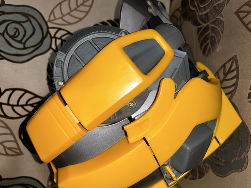 Juguetes Transformers Rise Of The Beasts Bumblebee (Usado)