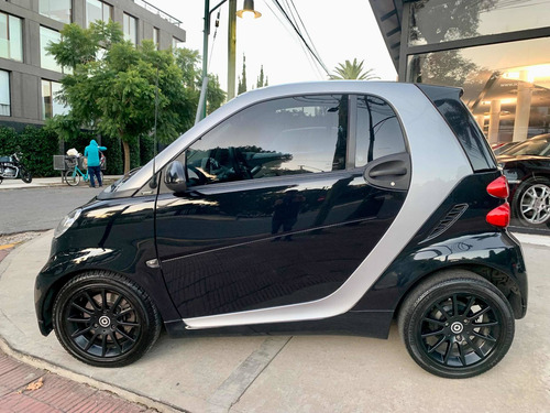 Imagen 4 de 7 de Smart Fortwo 2012 1.0 Passion 84cv