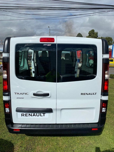 Imagen 13 de 15 de Renault Trafic Techo Bajo Carga Euro 5