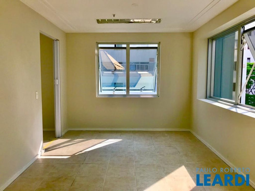 Conj. Comercial - Paraíso - Sp - 635135