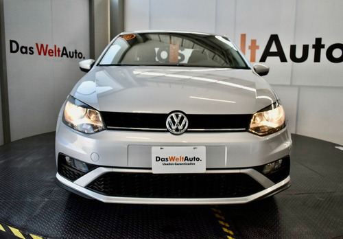 Imagen 9 de 15 de Volkswagen Vento Comfortline Plus L4 1.6l Abs Ba Ac Tm 2020