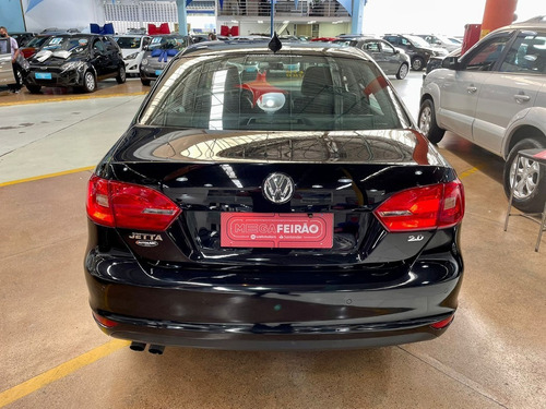 Imagem 5 de 20 de Volkswagen Jetta 2.0 Comfortline 2013