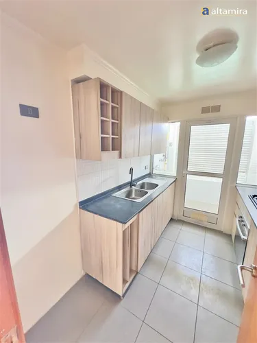 Departamento En Venta De 2 Dorm. En Iquique