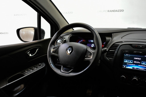 Imagen 13 de 15 de Renault Captur 1.6 Life 2018 La Plata 174