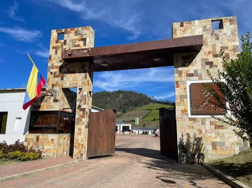 Espectacular Lote En Condominio En Zipacón, Cundinamarca. Con Extensas Áreas Sociales Ya Terminadas