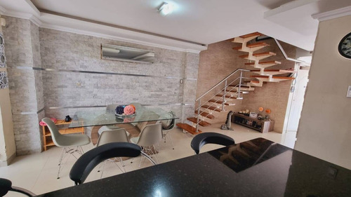 196962 L. P. Alquiler Townhouse, Urb. Manantial, Naguanagua, Solo Clientes