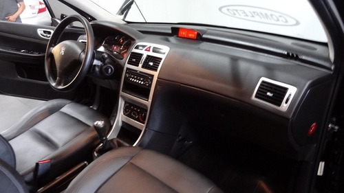 307 Sedan Presence Pack 1.6 16v (flex)