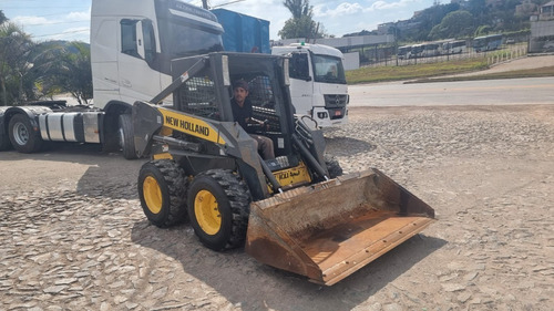 Imagem 12 de 20 de Mini Carregadeira New Holland L 170 Ano 2013 / L218