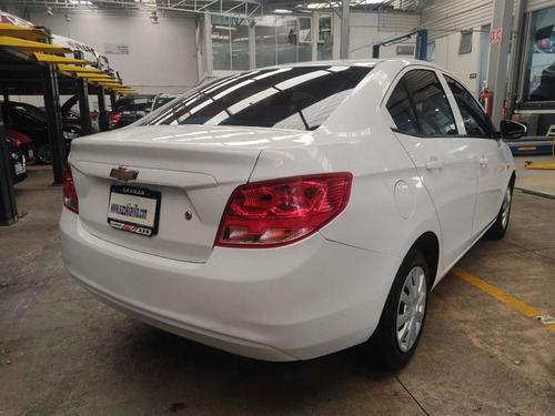 Imagen 6 de 9 de Chevrolet Aveo 2018 1.6 Ls At