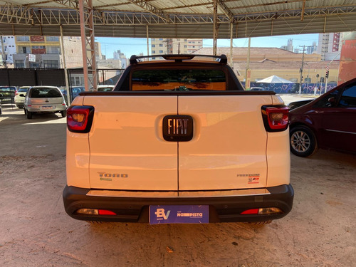 Fiat Toro 1.8 16v Evo Flex Freedom At6