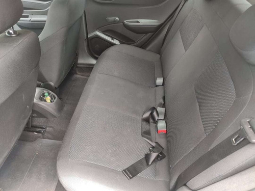 Chevrolet Onix Joy 1.0 8v Flex