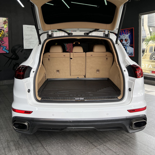 Porsche Cayenne Full Equipo