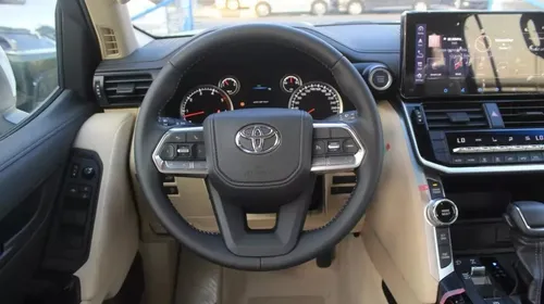 Toyota Land Cruiser Lc300 Gx.r 2025
