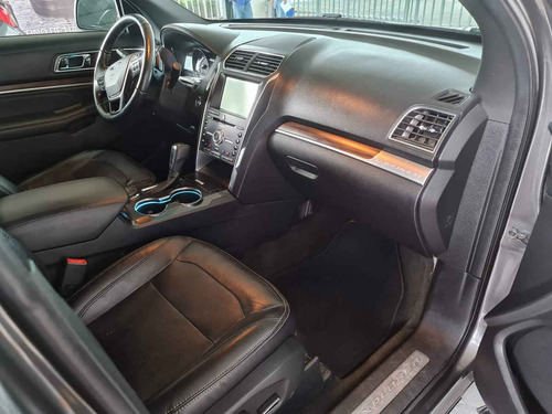 Imagen 10 de 15 de Ford Explorer 2016 5p Limited 4wd V6/3.5 Aut