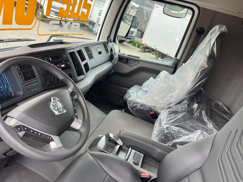 Vw 30320 8x2 2024 0km Chassi