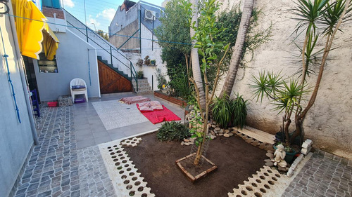Hermosa Casa Multifamiliar, Ideal Para Entrar A Vivir De Inmediato
