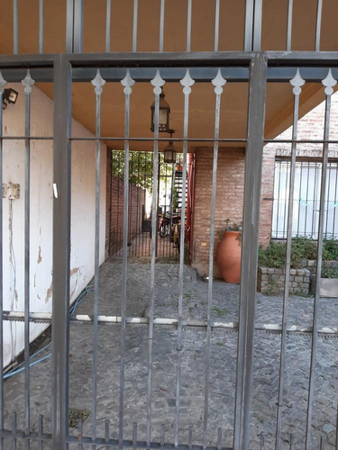 Imagen 3 de 4 de Venta De Casa En Haedo