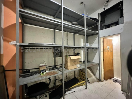 Local Comercial En Venta,la Castellana Mls #25-1771 Sc