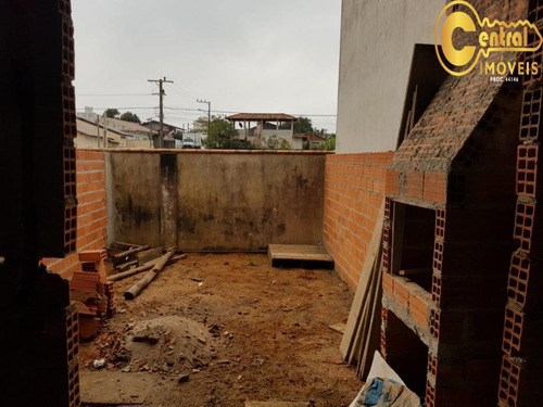 Imagem 3 de 9 de Casa / Sobrado Com 2 Dormitório(s) Localizado(a) No Bairro Centro Em Balneário Piçarras / Balneário Piçarras - 1121
