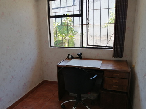 Casa De 1 Piso Para Refaccionar. La Reina #40721