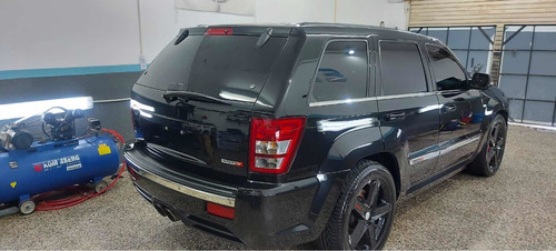 Imagen 6 de 25 de Jeep Grand Cherokee 2007 6.1 Srt-8 Hemi