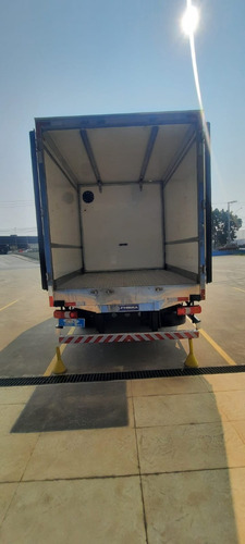 Mb Accelo 1016 Ce Ano 2022/23 Baú De Fibra /ap.refrigeração
