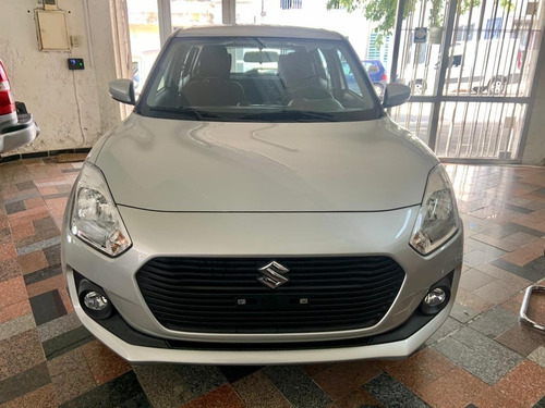 Imagen 3 de 14 de _suzuki Swift Gl 2022 O Km!!!