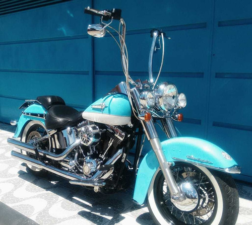 Harley Davidson Deluxe