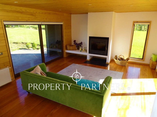 Imagen 10 de 30 de Casa Canto Del Lago, Pucón