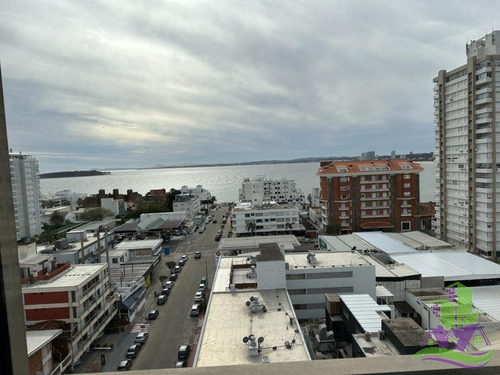 Peninsula Piso Alto Con Excelente Vista Punta Del Este