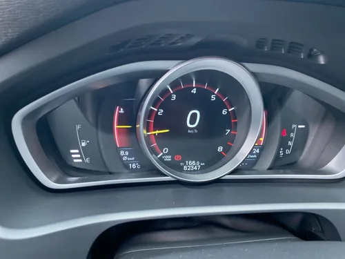 Volvo V40 1.4 T4 KINETIC AT