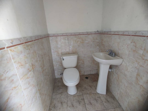 Imagen 9 de 29 de Se Vende Hermosa Quinta Excelente Ubicacion De Barrio Sucre Zona Norte Aragua Maracay 04243785803