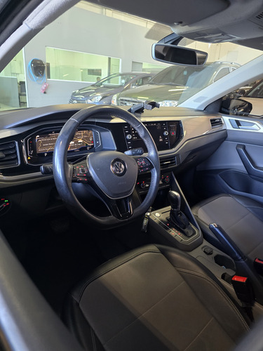 Volkswagen Virtus 1.0 Highline 200 Tsi Aut. 4p