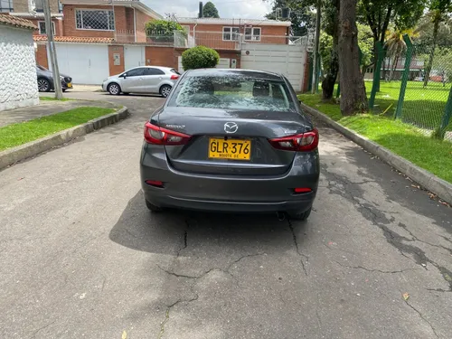 Mazda 2 Touring Aut