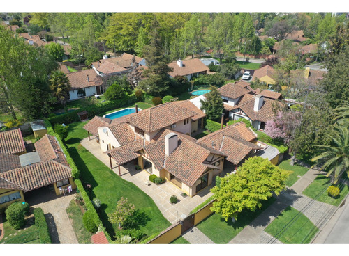 Casa En Venta Parque Universitario, Las Rastras, Talca.