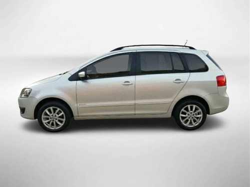 Imagem 6 de 13 de Volkswagen Spacefox Trend G2 1.6 8v Imotion Flex
