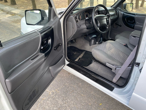 Ford Ranger Pickup Xl L4 Crew Cab 5vel Aa Mt