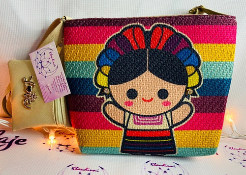 Bolsa De Mano Tipo Mariconera De Muñequita Maria Con Rayas